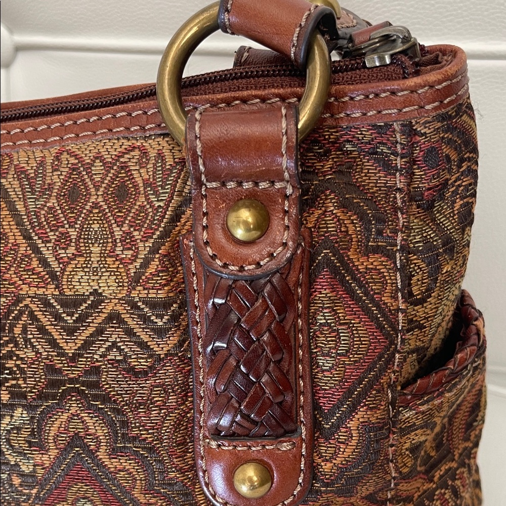 Fossil Brown and Tan Shoulder Bag - Picture 6 of 9